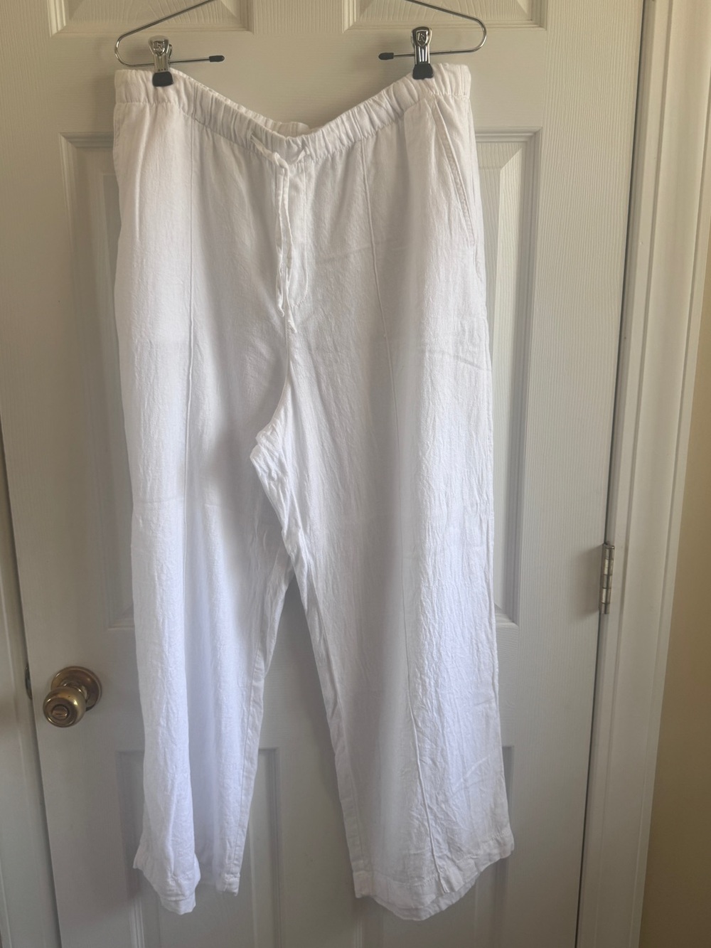 Gap Women’s Lightweight White Linen Casual Pants